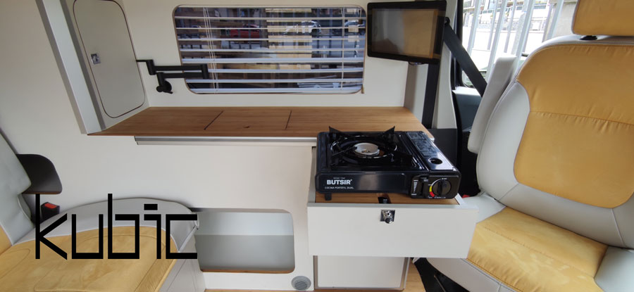 Duero Camper presenta junto a Luxer Renault Traffic Kubic