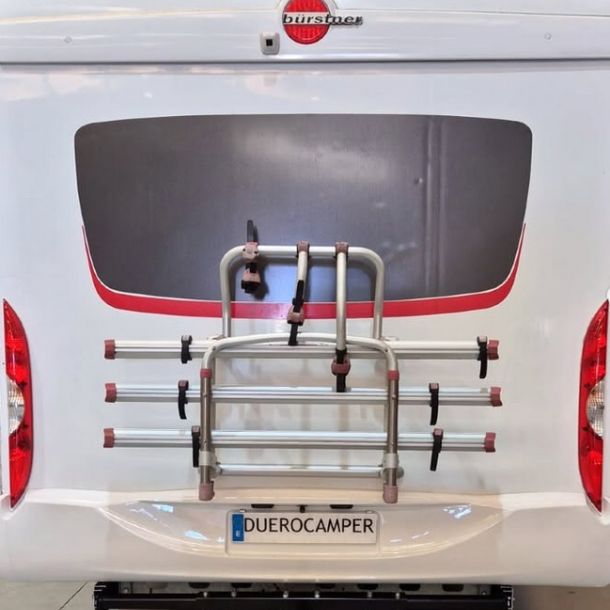 Instalación de enganche y extensiones de chasis homologados en autocaravana Bürstner por Duero Camper